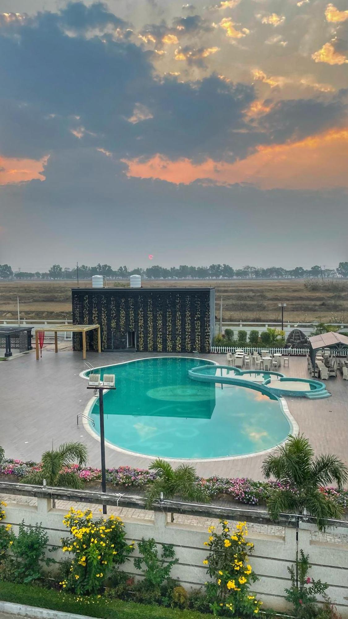 Kanke Resort Ratu Bagian luar foto